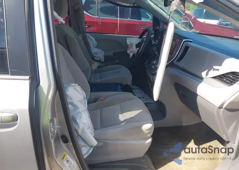 2015 Toyota Sienna Le 8 Passenger из США, поврежденный, VIN 5TDKK3DC5FS575998